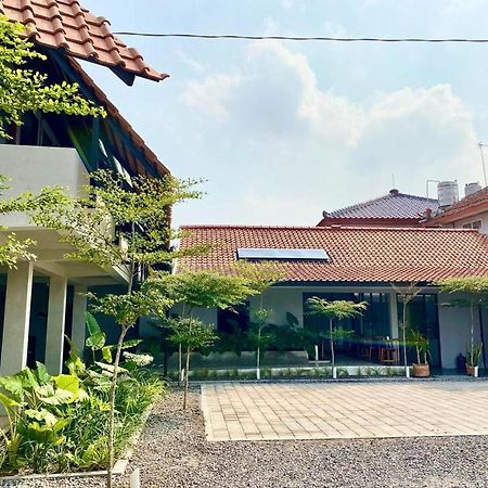 Fx Stay & Coffee Yogyakarta Exteriér fotografie